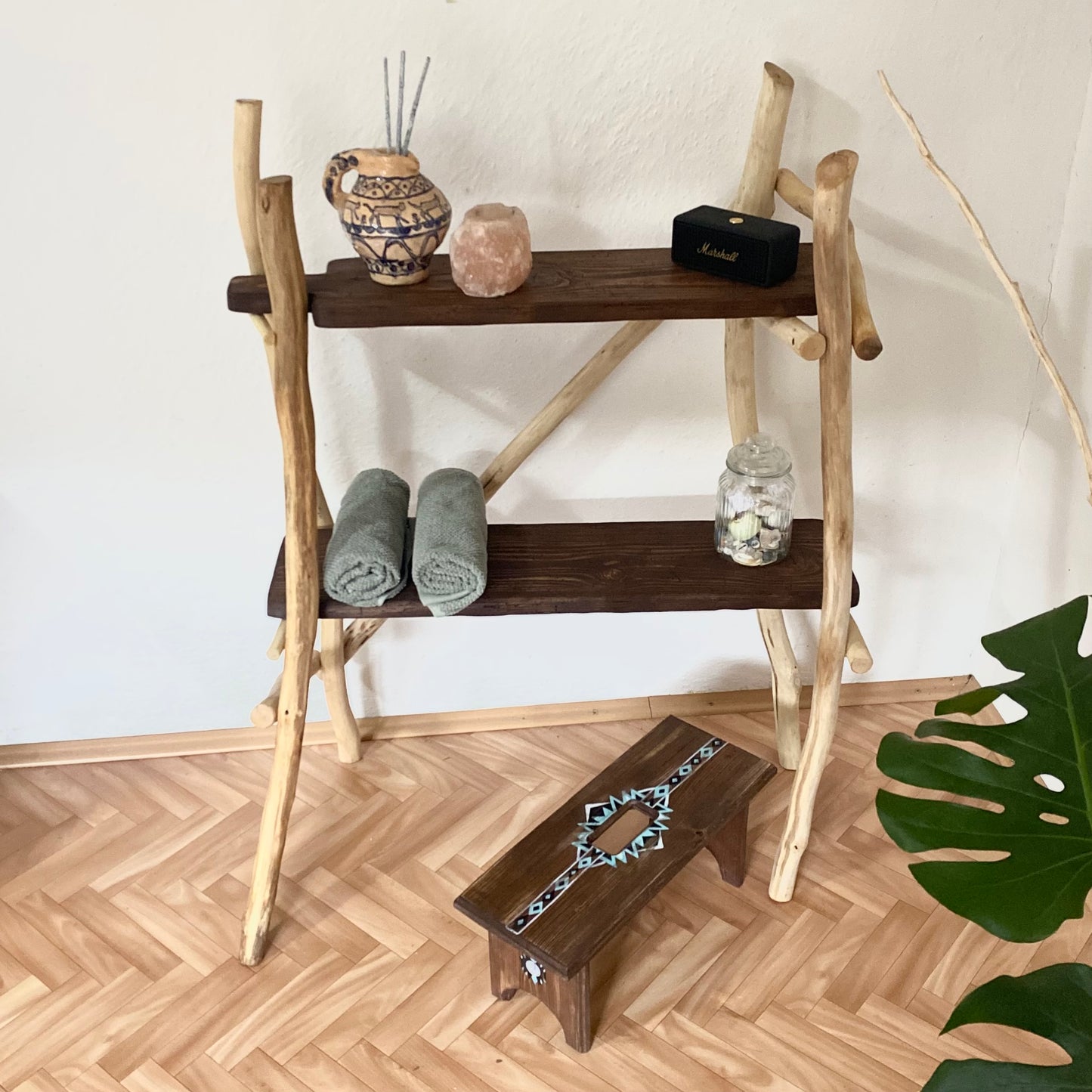 Stolička Aztec